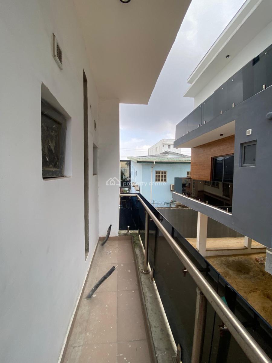 2 Bedroom Flat Apartment, Ologolo, Lekki, Lagos, Flat / Apartment for Sale