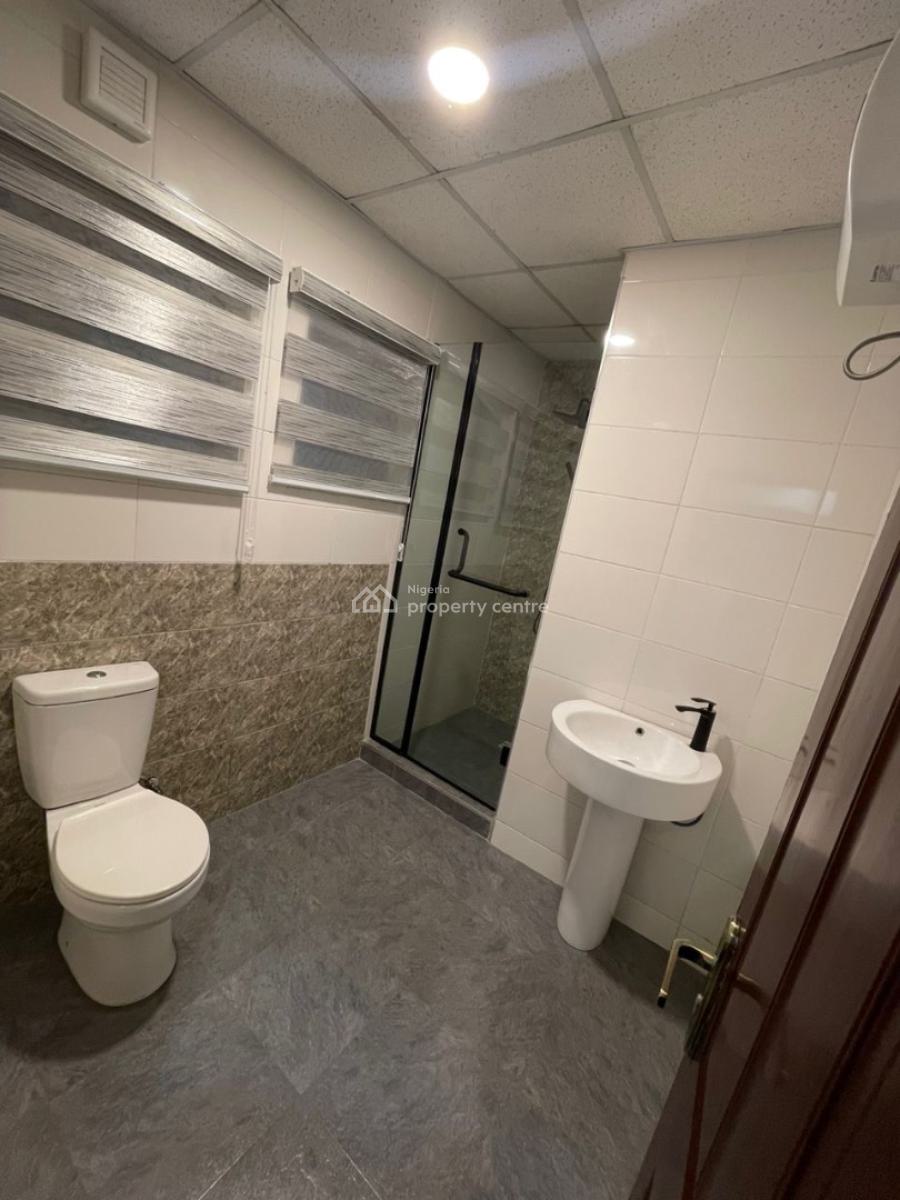 Cozy 3 Bedroom Apartment, Lasode Crescent, Victoria Island (vi), Lagos, Flat / Apartment Short Let