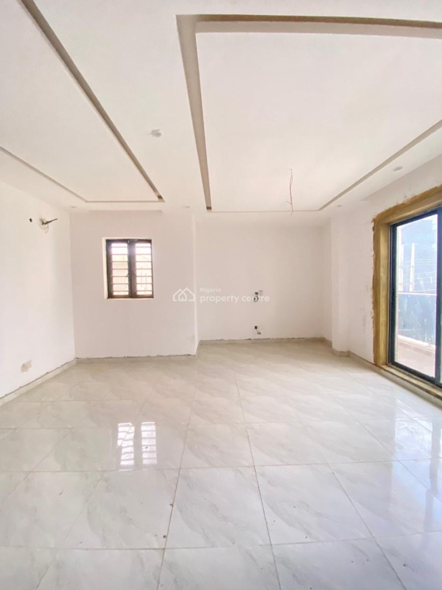 4 Bedroom Terrace Duplex with Bq, Ologolo, Lekki, Lagos, Terraced Duplex for Sale