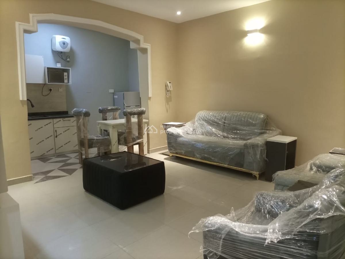 Open Plan 2 Bedrooms Apartment, Adeyemo Akapo, Omole Phase 1, Ikeja, Lagos, Flat / Apartment Short Let
