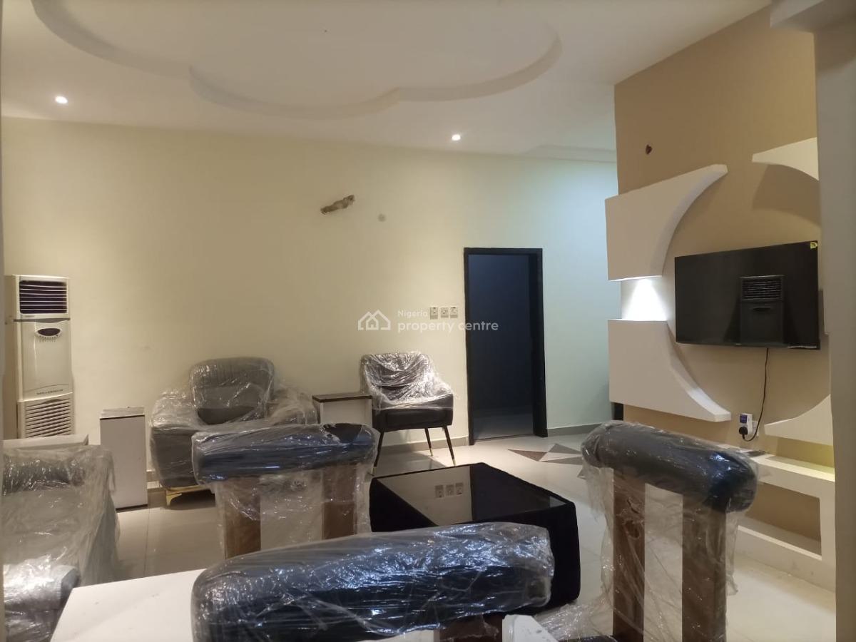Open Plan 2 Bedrooms Apartment, Adeyemo Akapo, Omole Phase 1, Ikeja, Lagos, Flat / Apartment Short Let