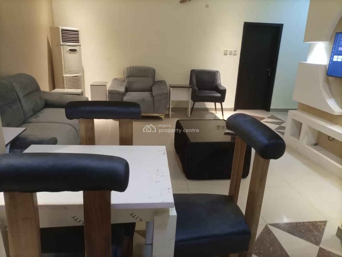 Open Plan 2 Bedrooms Apartment, Adeyemo Akapo, Omole Phase 1, Ikeja, Lagos, Flat / Apartment Short Let