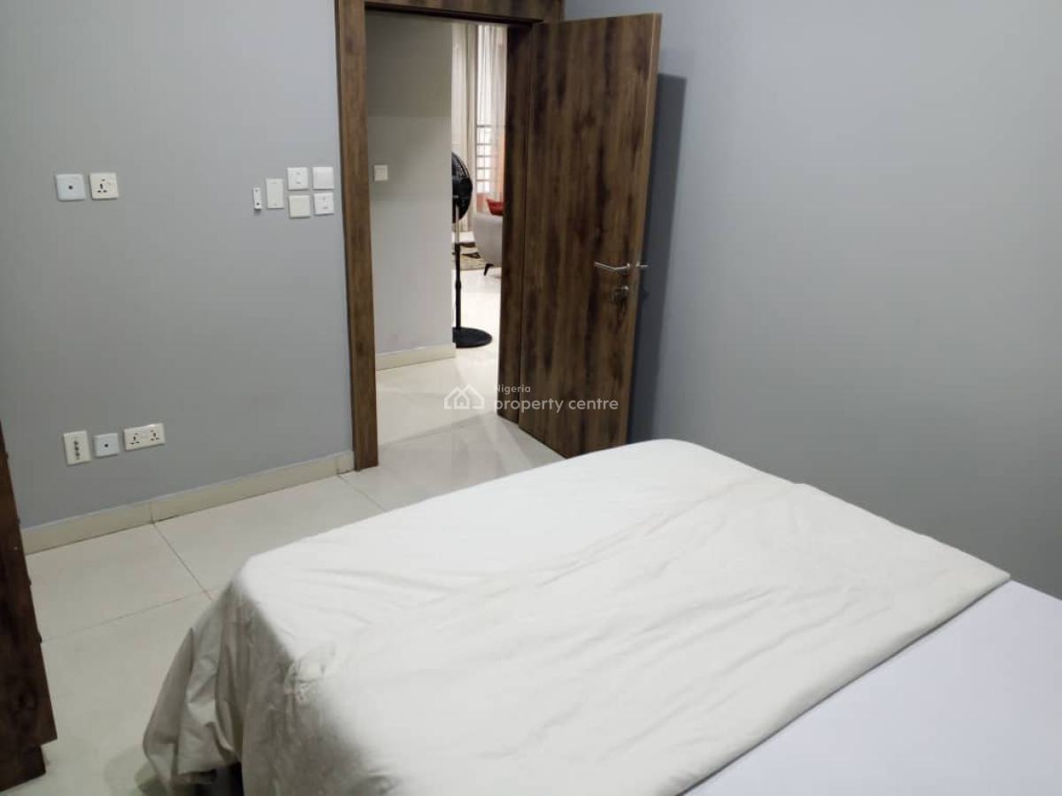 a Newly Built Spacious Serviced 3 Bedroom Apartment with Bq, Alagomeji, Yaba, Lagos, Flat / Apartment for Sale