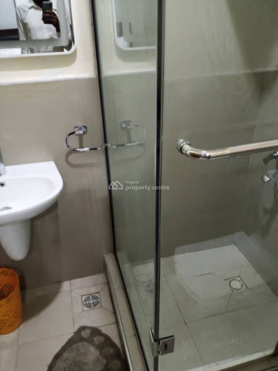 a Newly Built Spacious Serviced 3 Bedroom Apartment with Bq, Alagomeji, Yaba, Lagos, Flat / Apartment for Sale