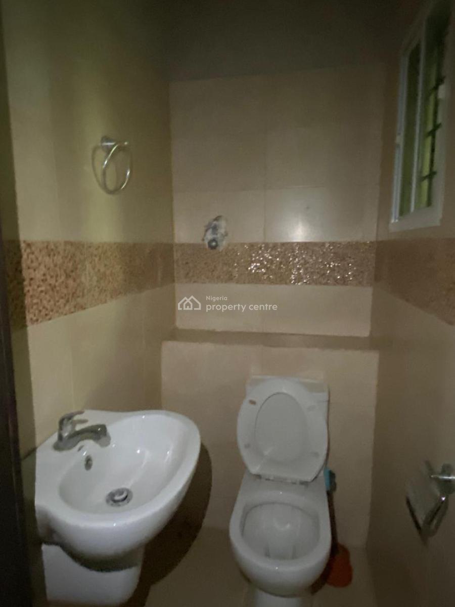 a Room Self Contain, Akoka, Yaba, Lagos, Self Contain (single Rooms) for Rent