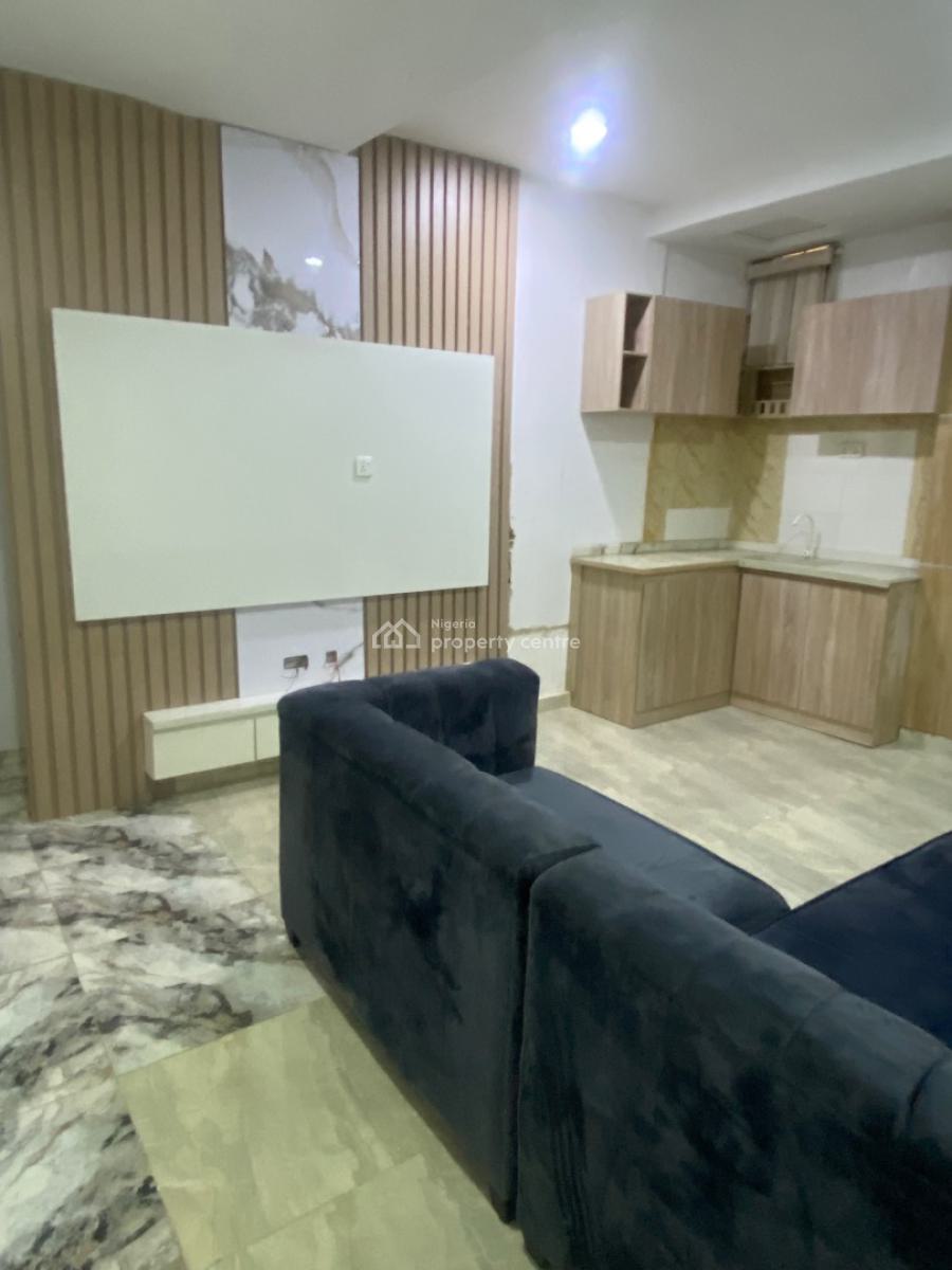 Luxury Mini Flat, Admiralty Way, Lekki Phase 1, Lekki, Lagos, Mini Flat (room and Parlour) for Rent