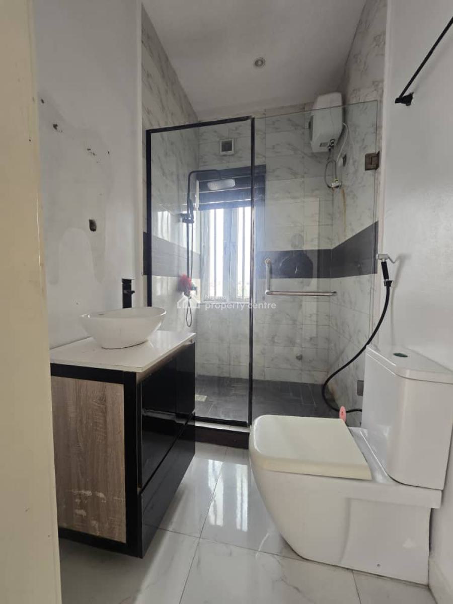 Exquisite 3 Bedroom Apartment, Lekki Phase 1, Lekki, Lagos, Flat / Apartment for Rent