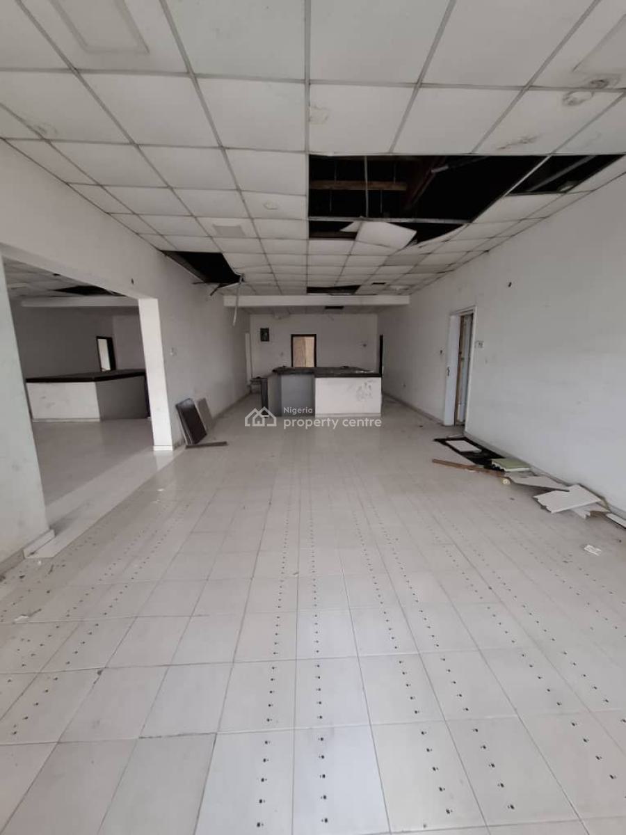 Massive Commercial Purposely Built 2 Units of 12 Bedroom & 6 Bedroom Duplex, Off Ligali Ayorinde, Victoria Island (vi), Lagos, Commercial Property for Rent
