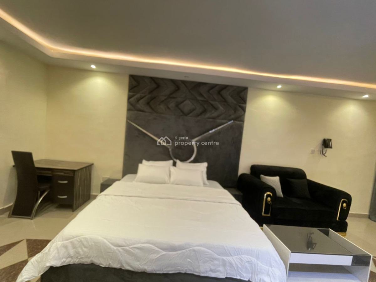 Spacious Studio Apartment, Adeyemo Akapo, Omole Phase 1, Ikeja, Lagos, Self Contain (single Rooms) Short Let