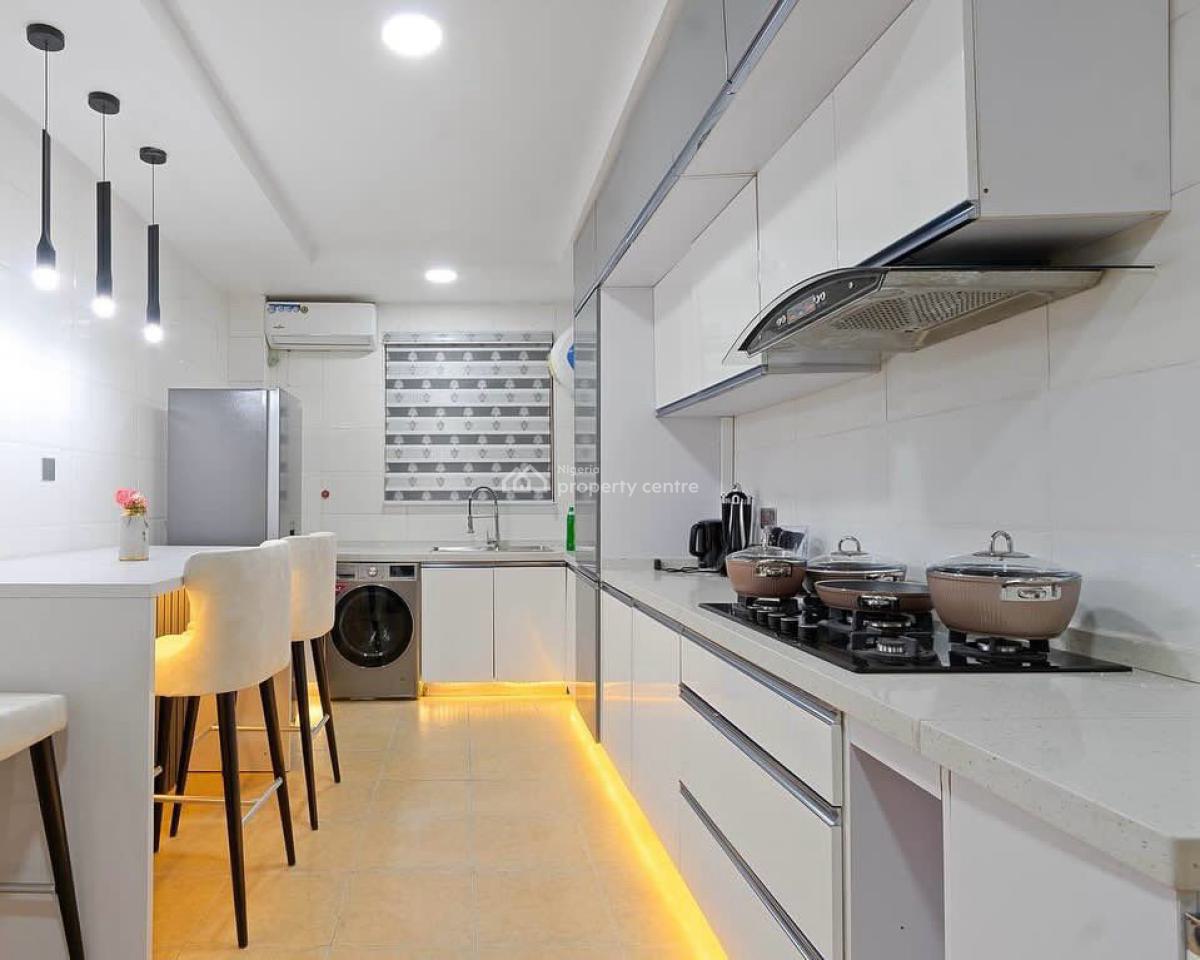 3 Bedrooms Apartments Water View in Ikoyi, Ikoyi, Lagos, Flat / Apartment for Rent