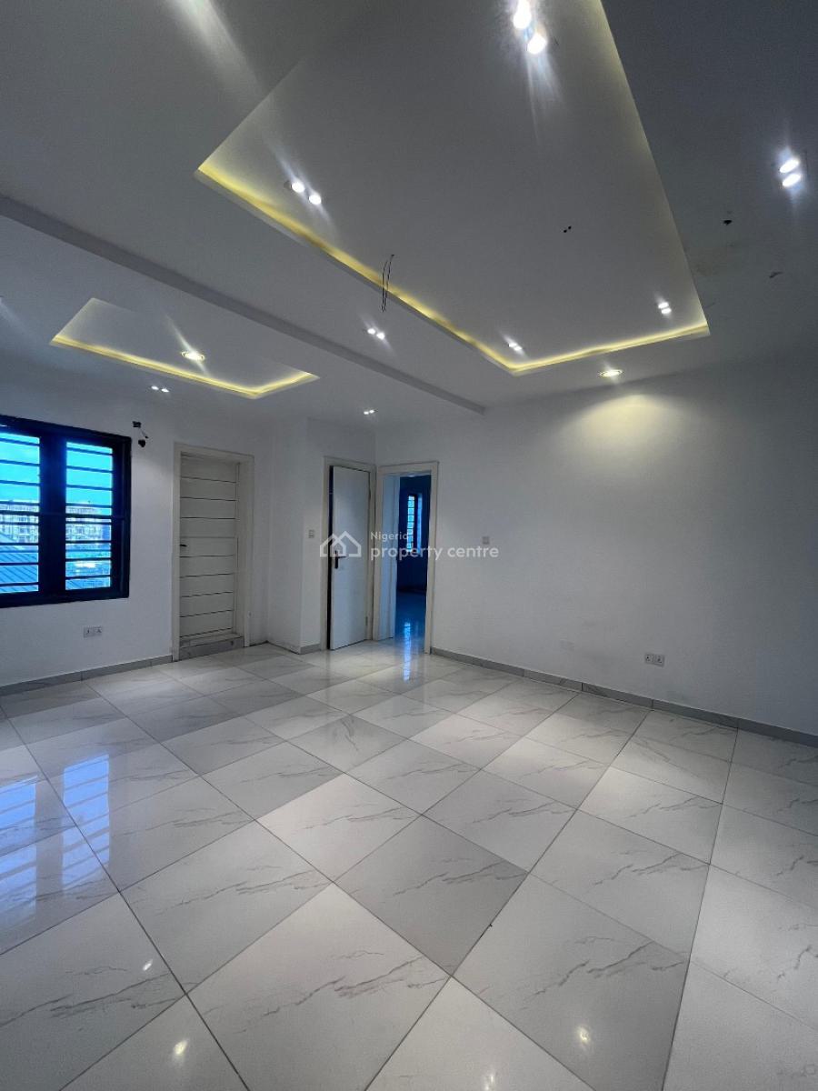 Neatly Built 2 Bedroom Terrace Apartment, Ikate Elegushi, Lekki, Lagos, Flat / Apartment for Sale