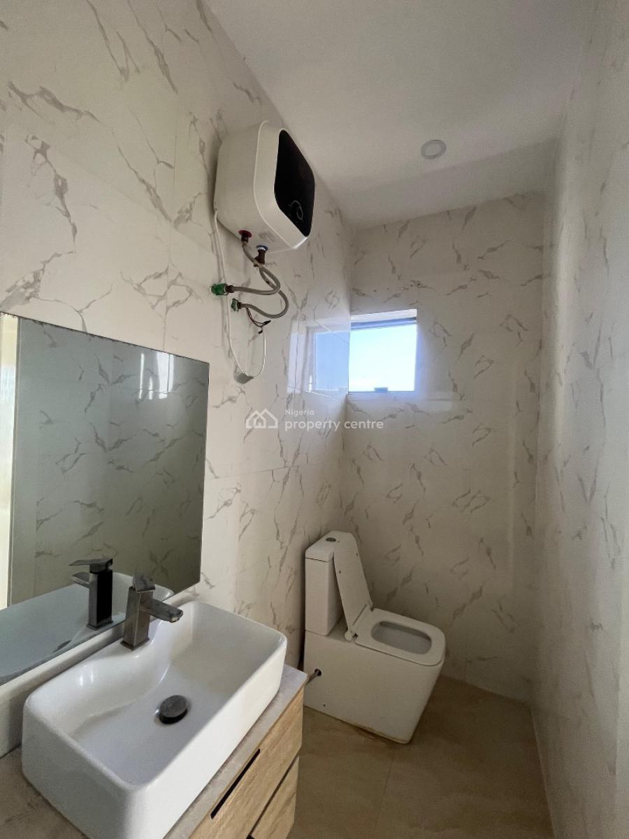 Neatly Built 2 Bedroom Terrace Apartment, Ikate Elegushi, Lekki, Lagos, Flat / Apartment for Sale