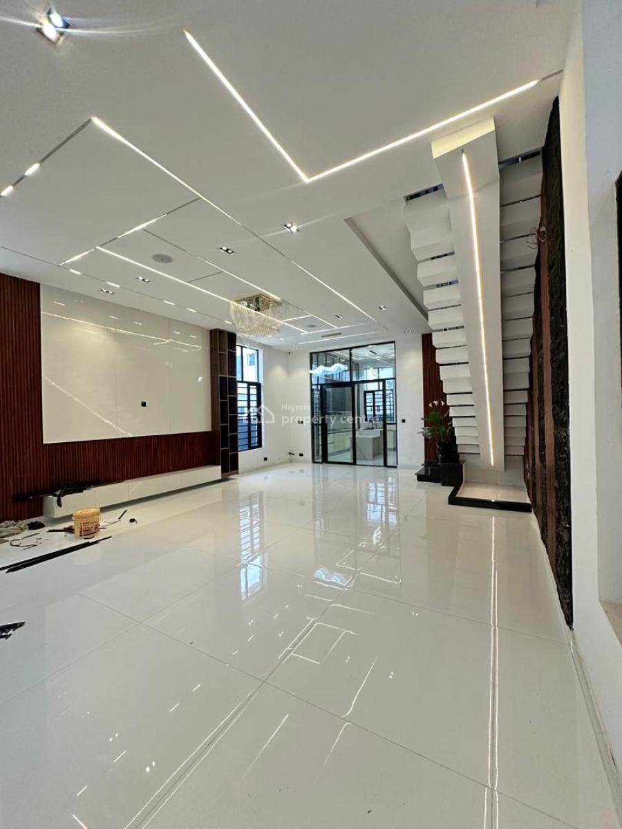 Exquisite Spacious 5 Bedroom Fully Detached Duplex with Bq and Pool, Chevron, Lekki, Lagos, Detached Duplex for Sale