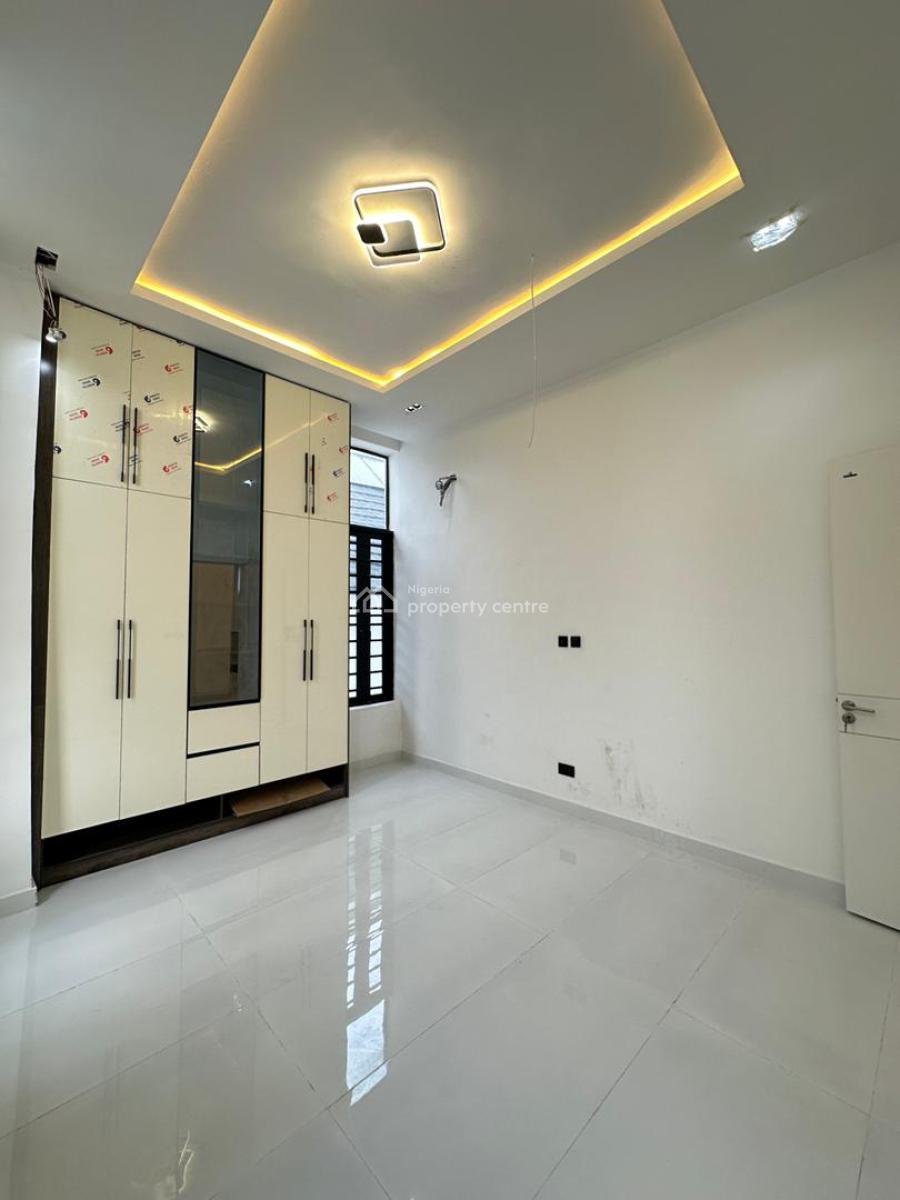 Exquisite Spacious 5 Bedroom Fully Detached Duplex with Bq and Pool, Chevron, Lekki, Lagos, Detached Duplex for Sale