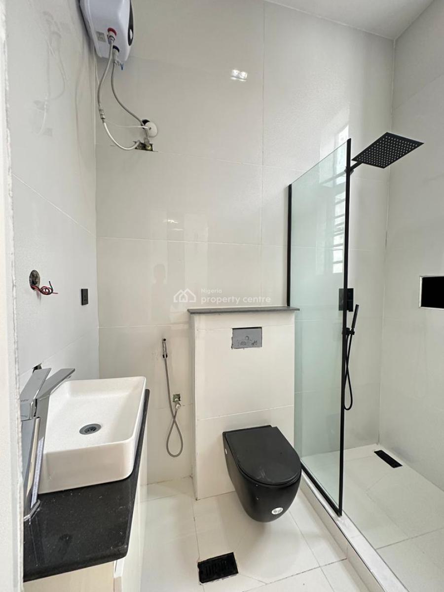 Exquisite Spacious 5 Bedroom Fully Detached Duplex with Bq and Pool, Chevron, Lekki, Lagos, Detached Duplex for Sale