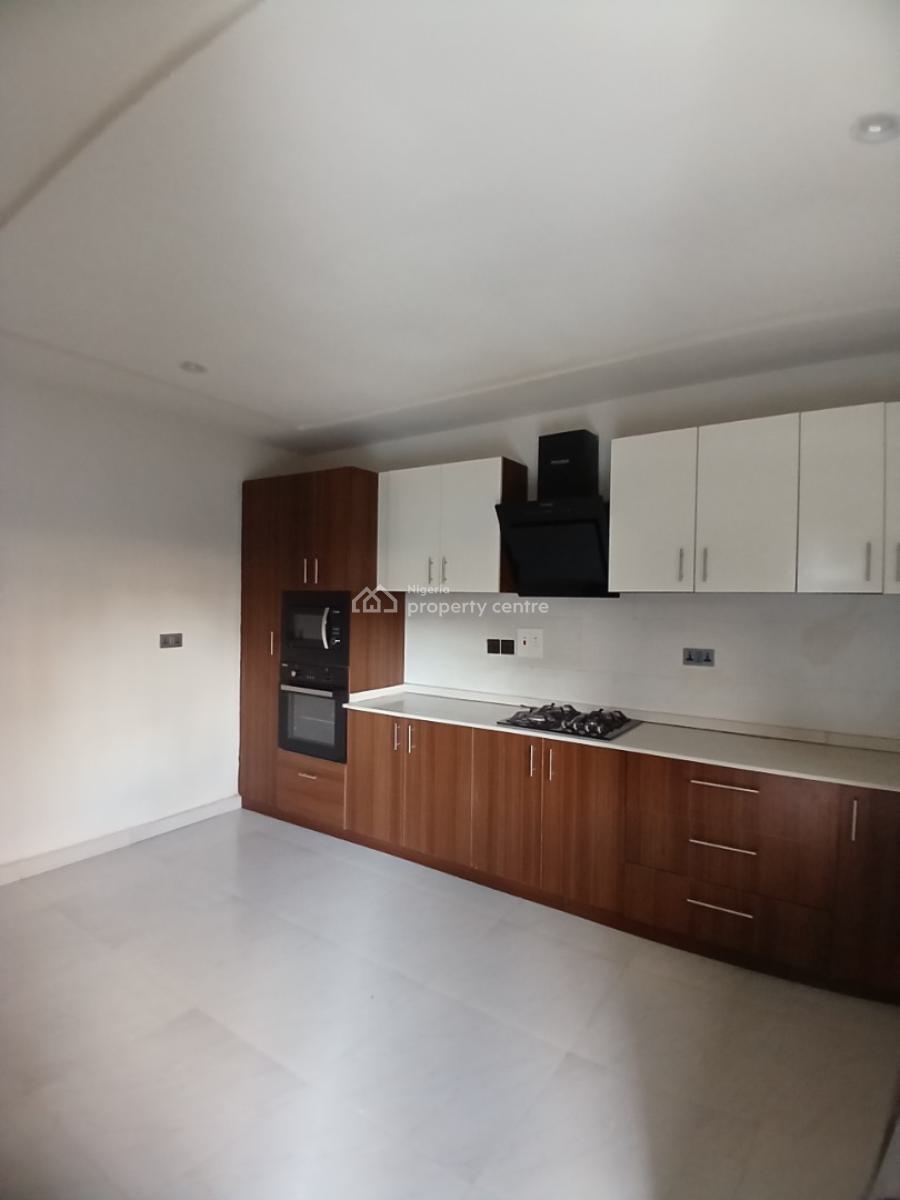 Well Built, Smart 3 Bedroom Block of Flat, Guzape Abuja Diplomatic Zone, Guzape District, Abuja, House for Rent