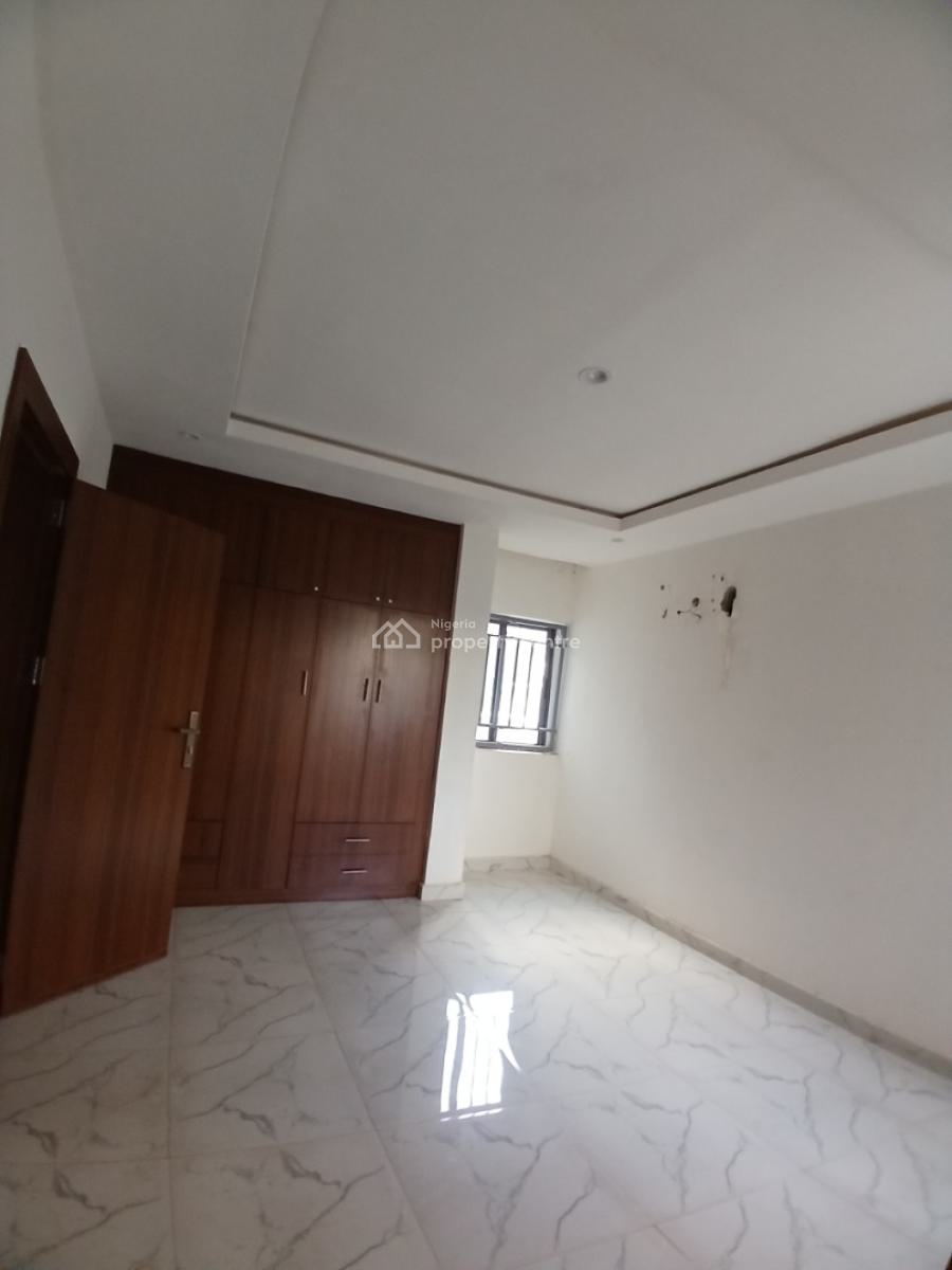 Well Built, Smart 3 Bedroom Block of Flat, Guzape Abuja Diplomatic Zone, Guzape District, Abuja, House for Rent