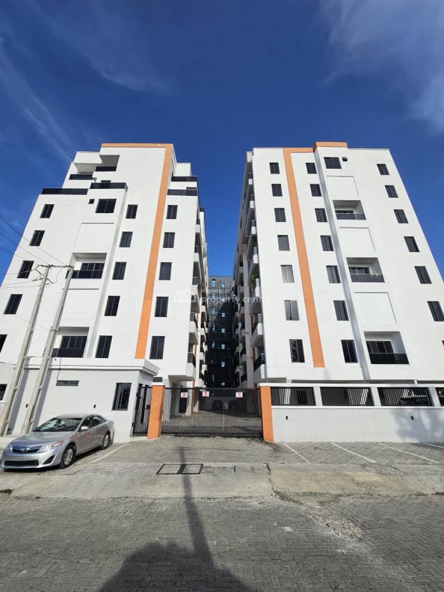 Outstanding Luxury Spacious 5 Bedroom Penthouse with Bq, Lekki Phase 1, Lekki, Lagos, Flat / Apartment for Sale