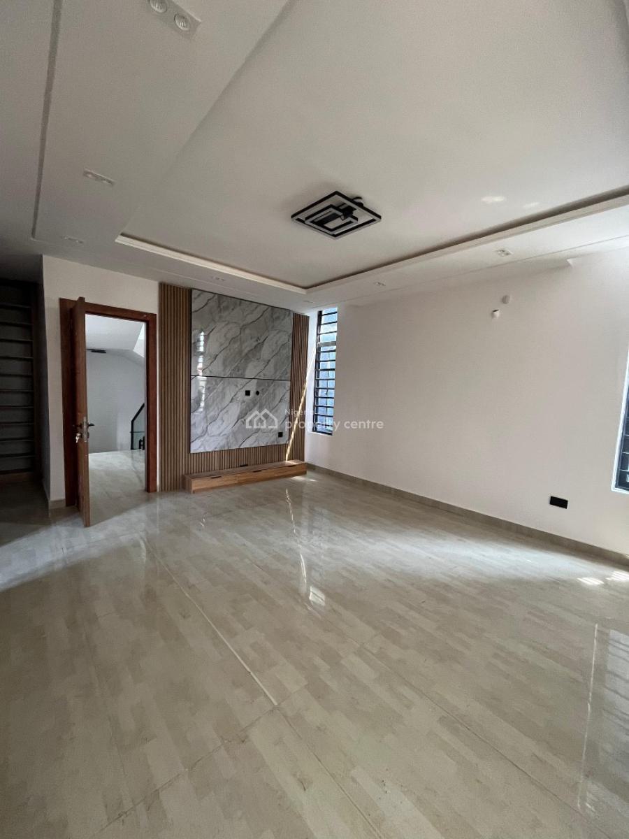 Neatly Built 5 Bedroom Fully Detached Duplex with Bq, Lekki Phase 1, Lekki, Lagos, Detached Duplex for Sale