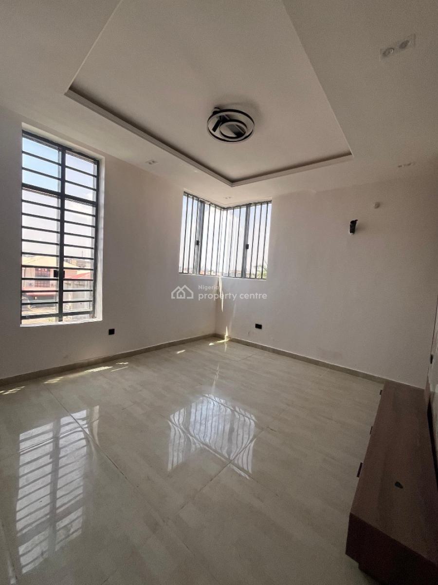 Neatly Built 5 Bedroom Fully Detached Duplex with Bq, Lekki Phase 1, Lekki, Lagos, Detached Duplex for Sale