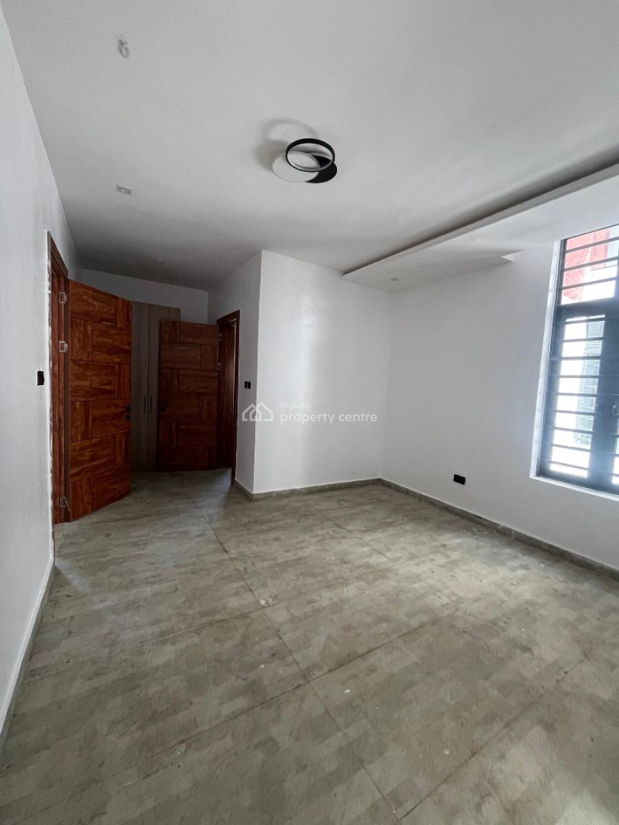 Neatly Built 5 Bedroom Fully Detached Duplex with Bq, Lekki Phase 1, Lekki, Lagos, Detached Duplex for Sale
