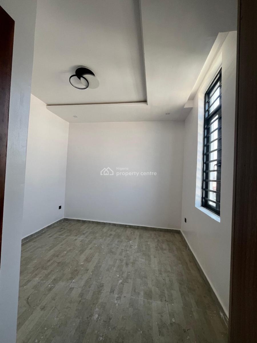 Neatly Built 5 Bedroom Fully Detached Duplex with Bq, Lekki Phase 1, Lekki, Lagos, Detached Duplex for Sale