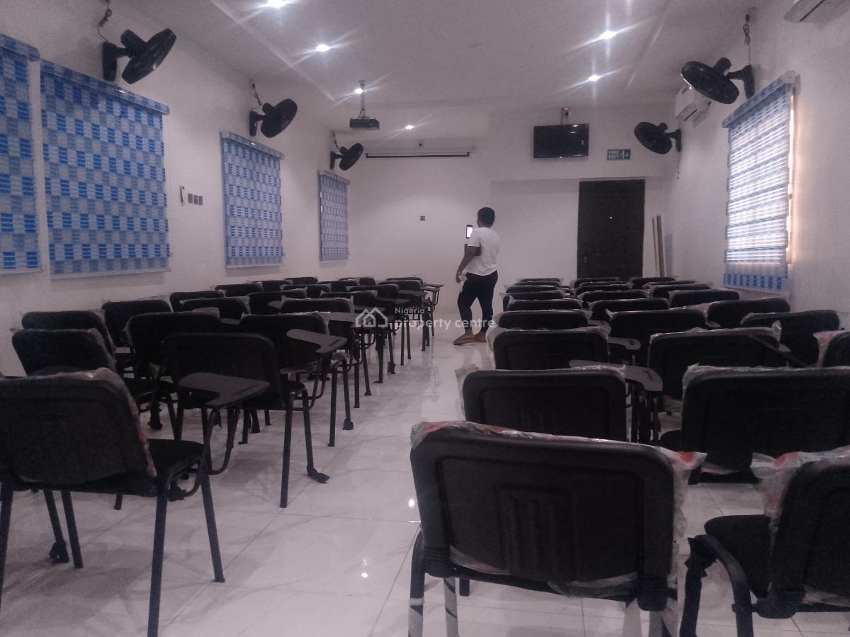 Hall for Training, Church and Meetings, Ikeja Local Government, Ikeja, Lagos, Conference / Meeting / Training Room for Rent