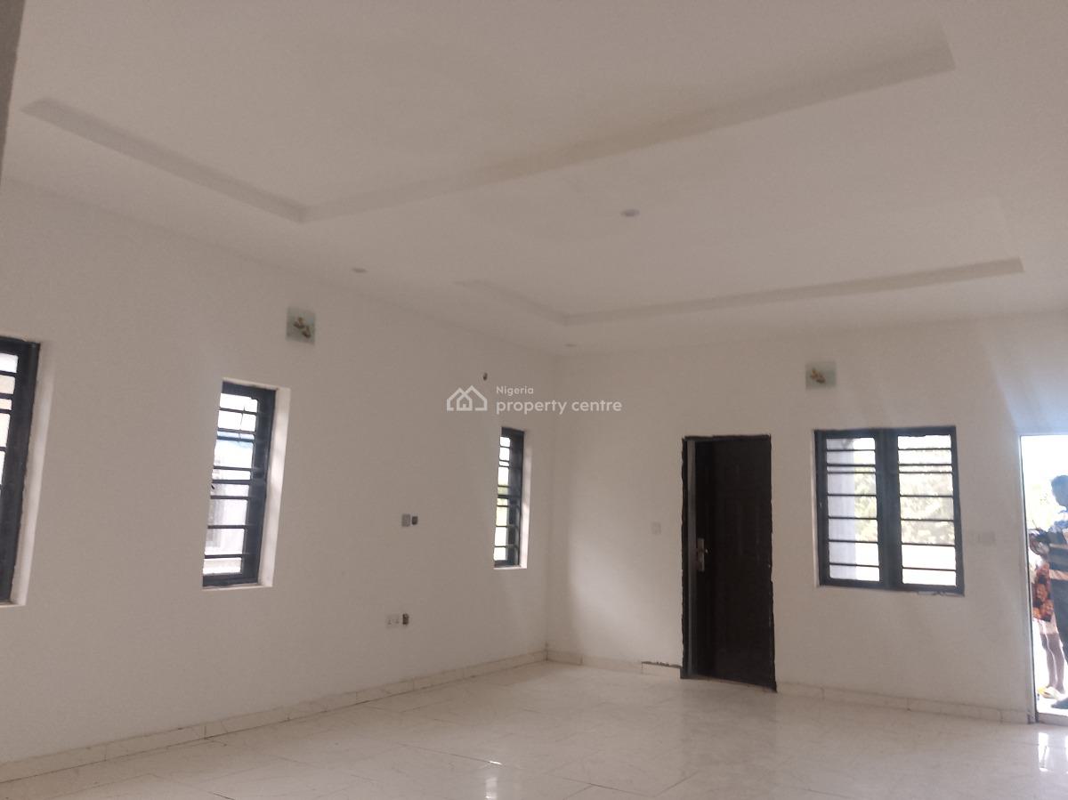 Luxury 3 Bedroom Flat with Excellent Finishing, Awoyaya, Ajah, Lagos, Flat / Apartment for Sale
