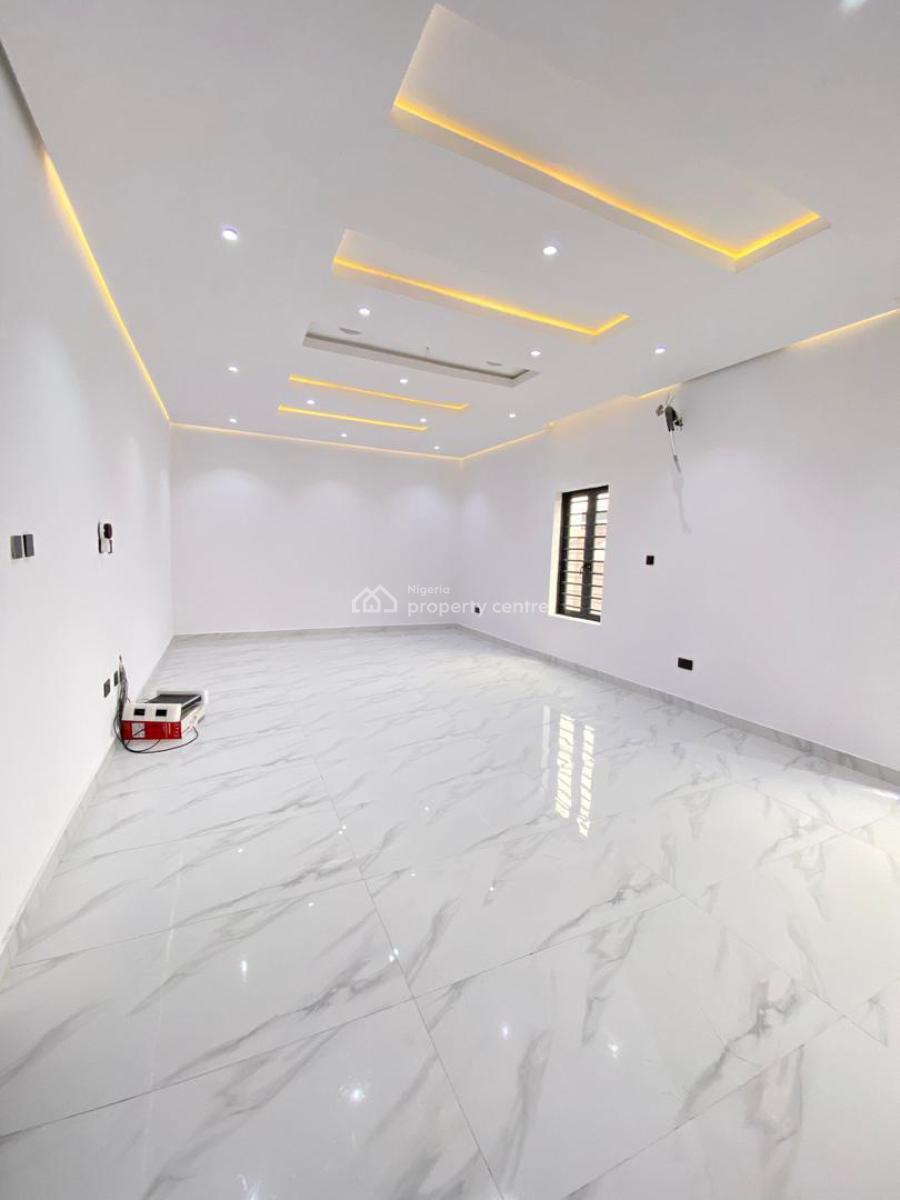 a Captivating & Spacious 5 Bedroom Fully-detached Duplex with Pool, Ikota, Lekki, Lagos, Detached Duplex for Sale