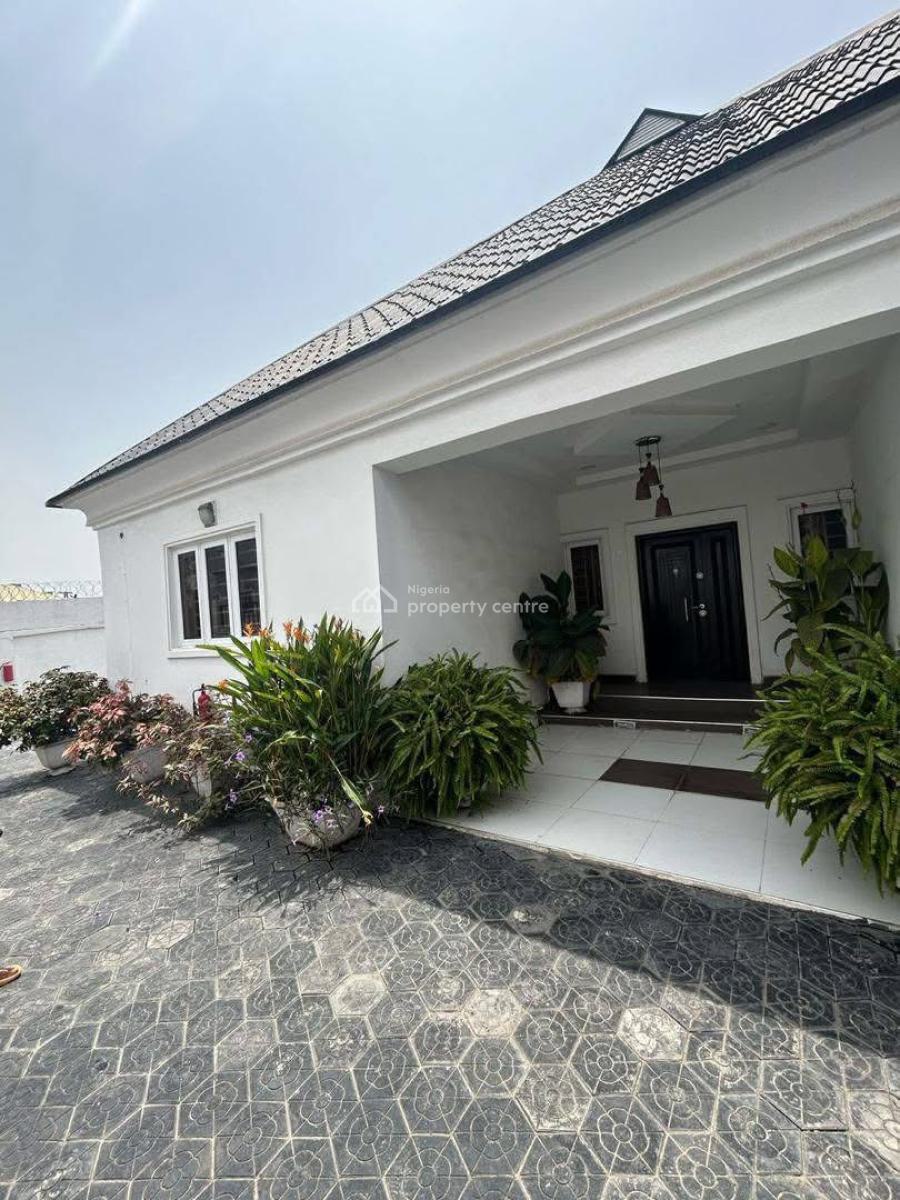 Clean Well Used 3 Bedrooms Bungalow, Ogudu, Lagos, Detached Bungalow for Sale