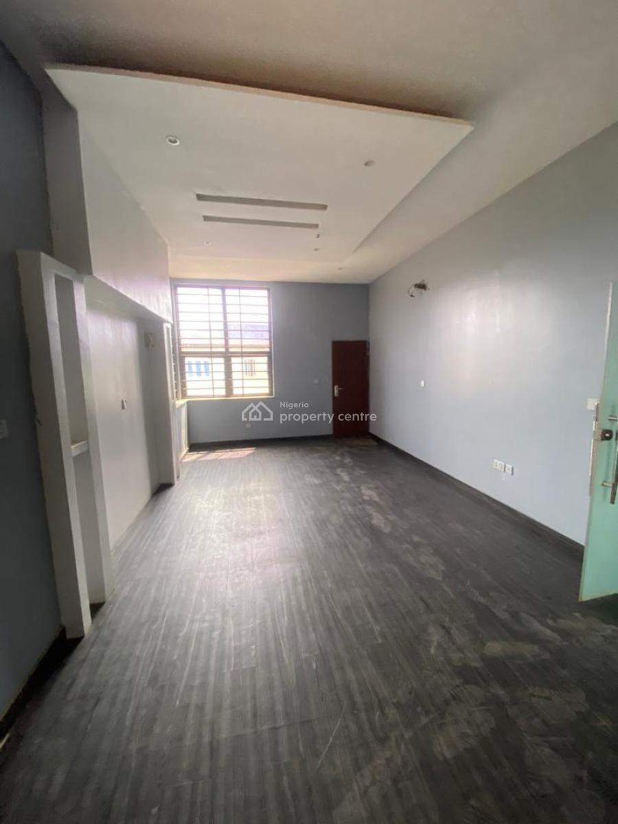 a Very Good Spacious 4 Bedroom Terraced Duplex + 1 Bq, Jahi, Abuja, Terraced Duplex for Rent