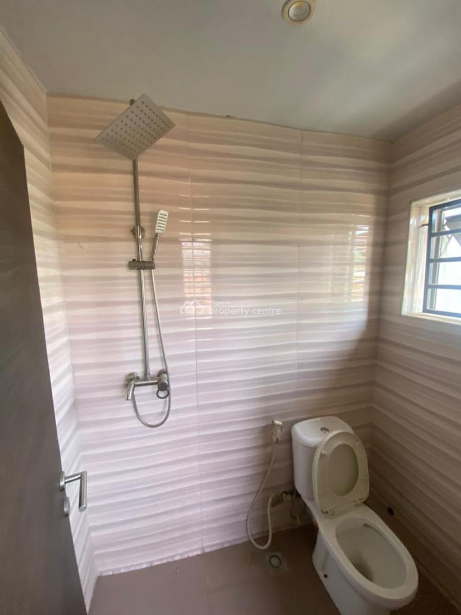 a Very Good Spacious 4 Bedroom Terraced Duplex + 1 Bq, Jahi, Abuja, Terraced Duplex for Rent