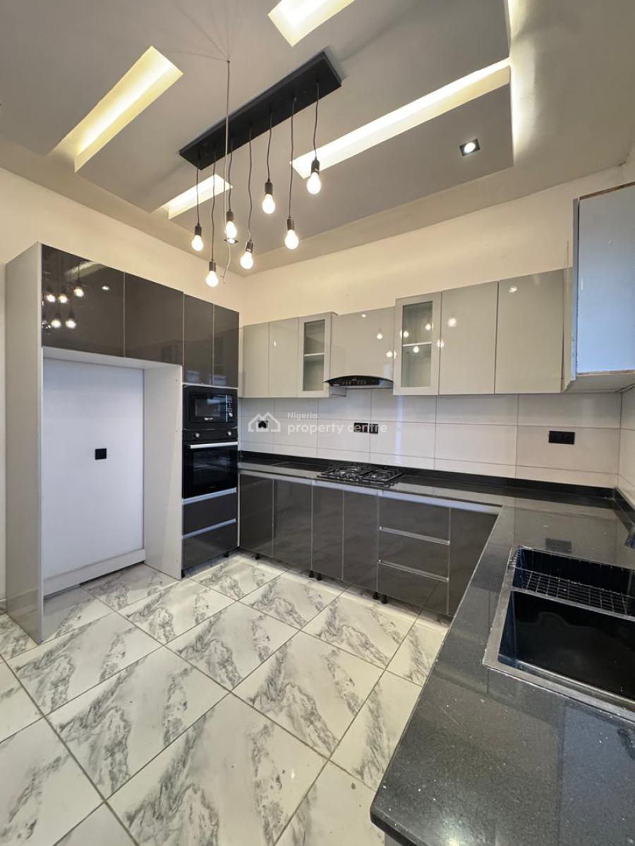 Stunning 2 Bedroom Apartment with a Pool, Ikate, Lekki, Lagos, Flat / Apartment for Sale