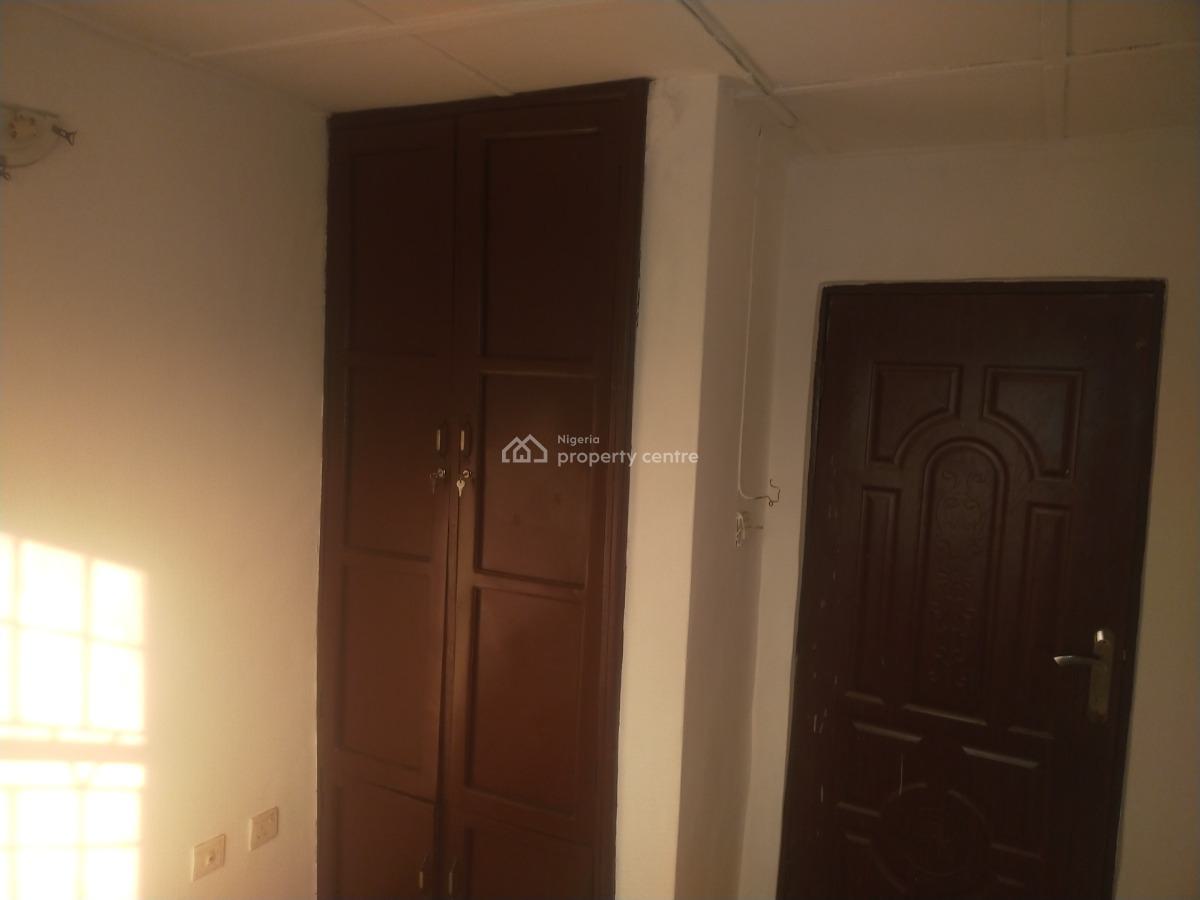 3 Bedrooms Bungalow, 16 Elemuren Grammar School, Oke-ota, Ikorodu, Lagos, Detached Bungalow for Rent
