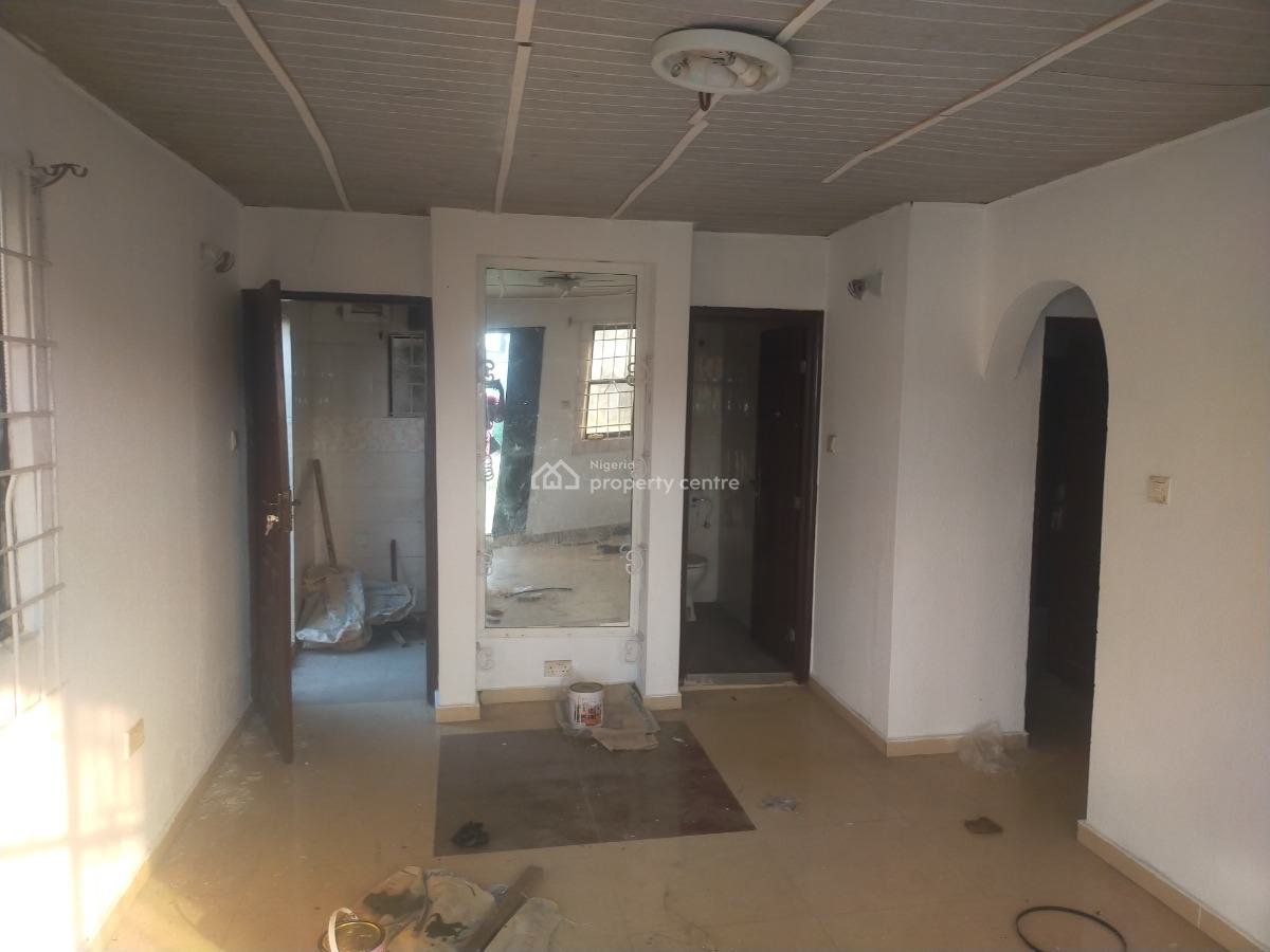 3 Bedrooms Bungalow, 16 Elemuren Grammar School, Oke-ota, Ikorodu, Lagos, Detached Bungalow for Rent