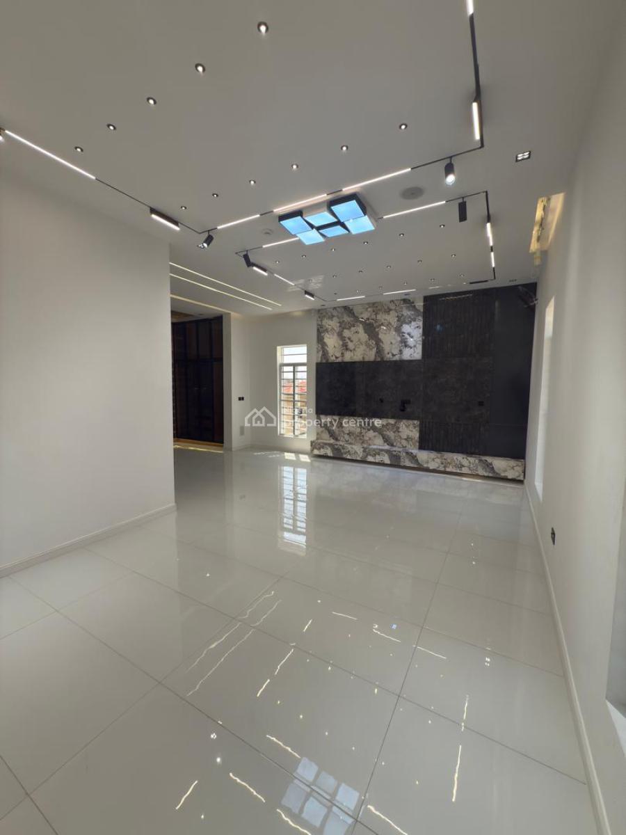 Beautiful 5 Duplex with Cinema,pool,gym,elevator, Lekki Phase 1, Lekki, Lagos, House for Sale