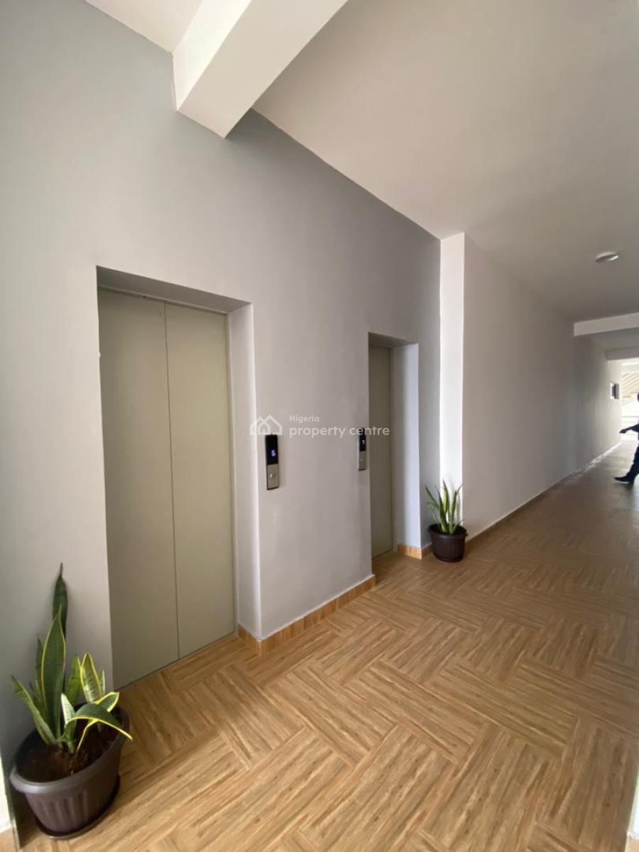 Magnificent 3 Bedroom Apartment with a Pool and an Elevator, Lekki Phase 1, Lekki, Lagos, Flat / Apartment for Sale
