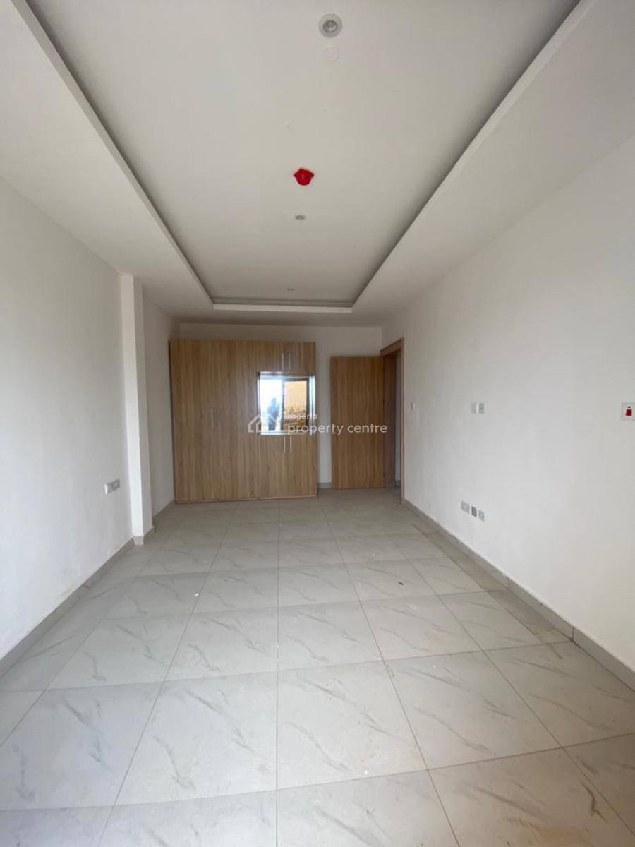 Magnificent 3 Bedroom Apartment with a Pool and an Elevator, Lekki Phase 1, Lekki, Lagos, Flat / Apartment for Sale