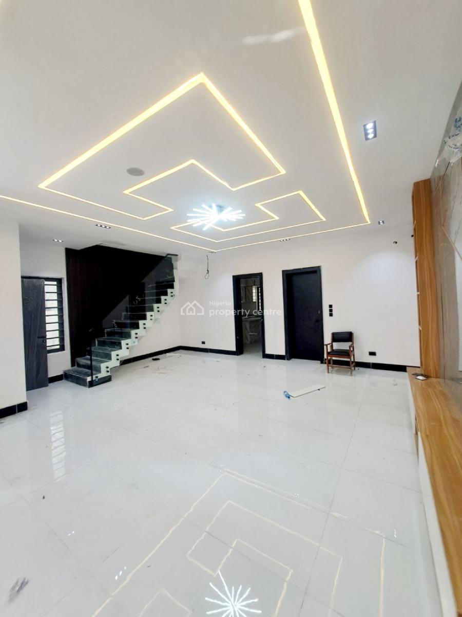 Beautiful Finished 5 Bedroom Detached with Bq & Pool, Ologolo, Lekki, Lagos, Detached Duplex for Sale