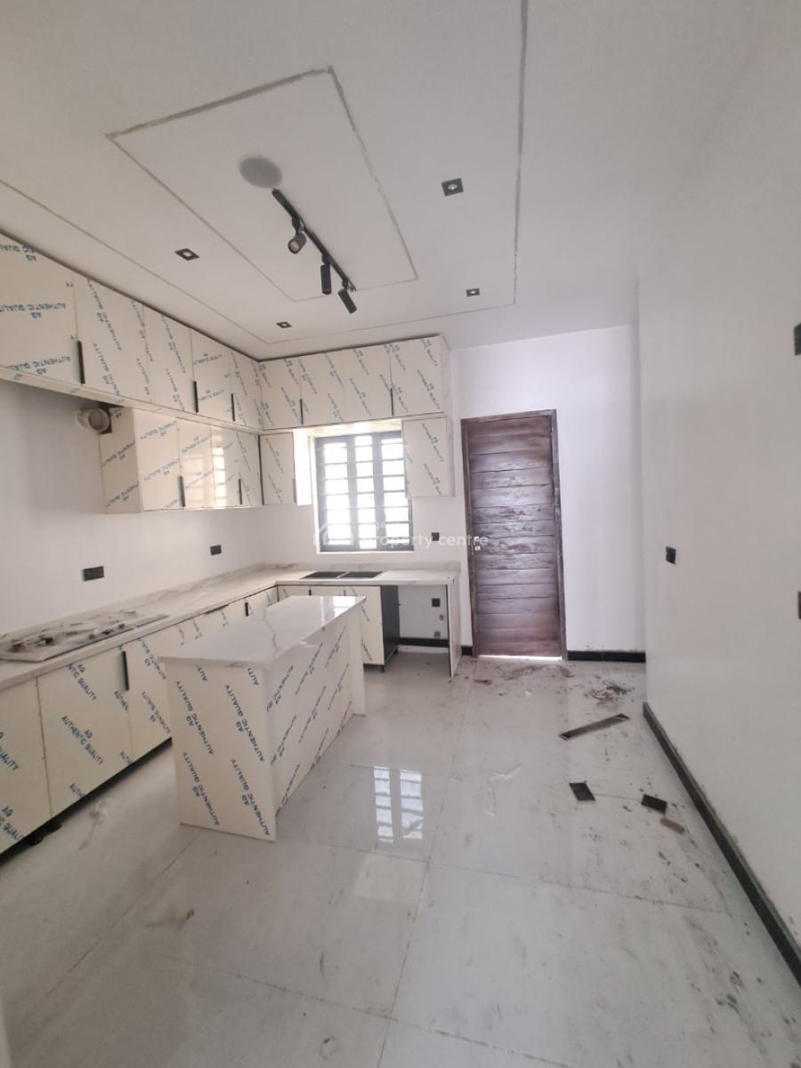 Beautiful Finished 5 Bedroom Detached with Bq & Pool, Ologolo, Lekki, Lagos, Detached Duplex for Sale