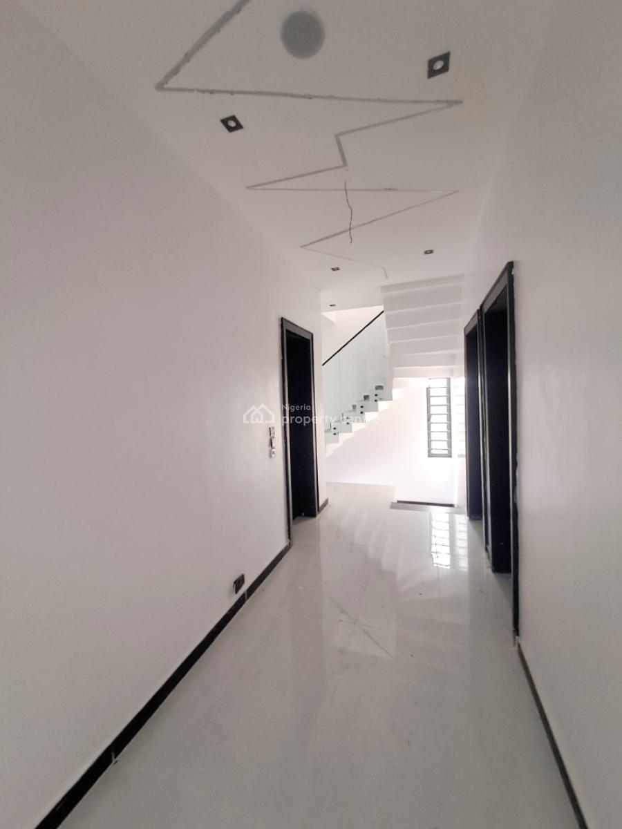 Beautiful Finished 5 Bedroom Detached with Bq & Pool, Ologolo, Lekki, Lagos, Detached Duplex for Sale