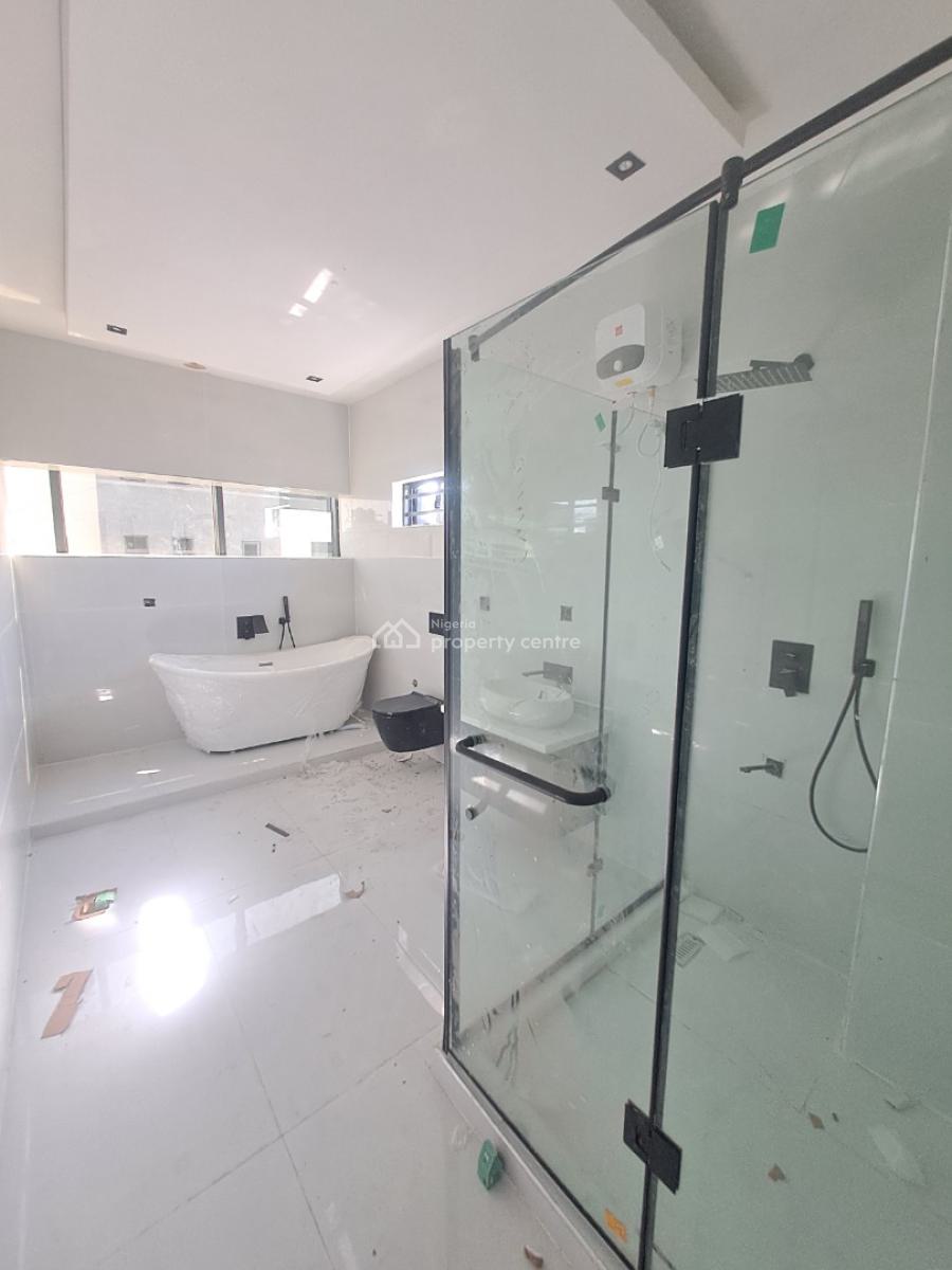 Beautiful Finished 5 Bedroom Detached with Bq & Pool, Ologolo, Lekki, Lagos, Detached Duplex for Sale
