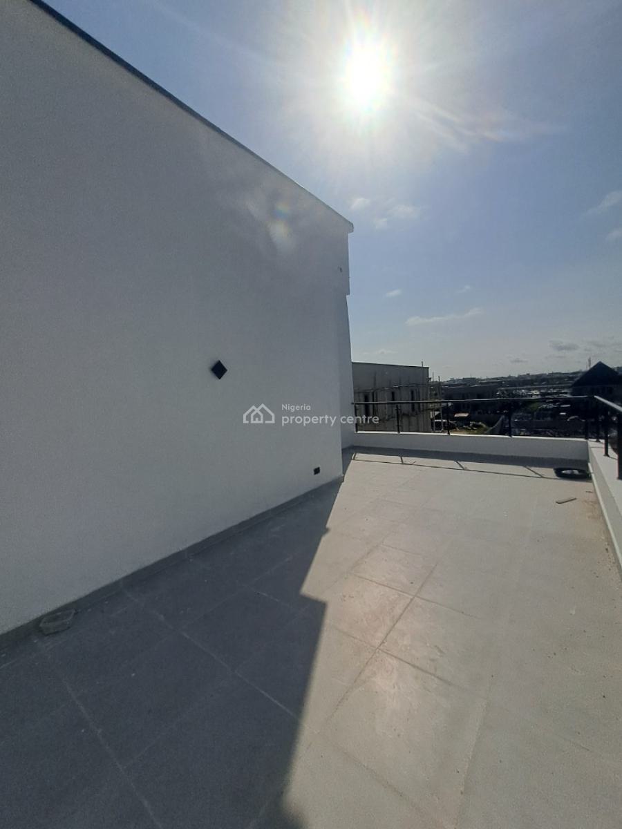 Beautiful Finished 5 Bedroom Detached with Bq & Pool, Ologolo, Lekki, Lagos, Detached Duplex for Sale