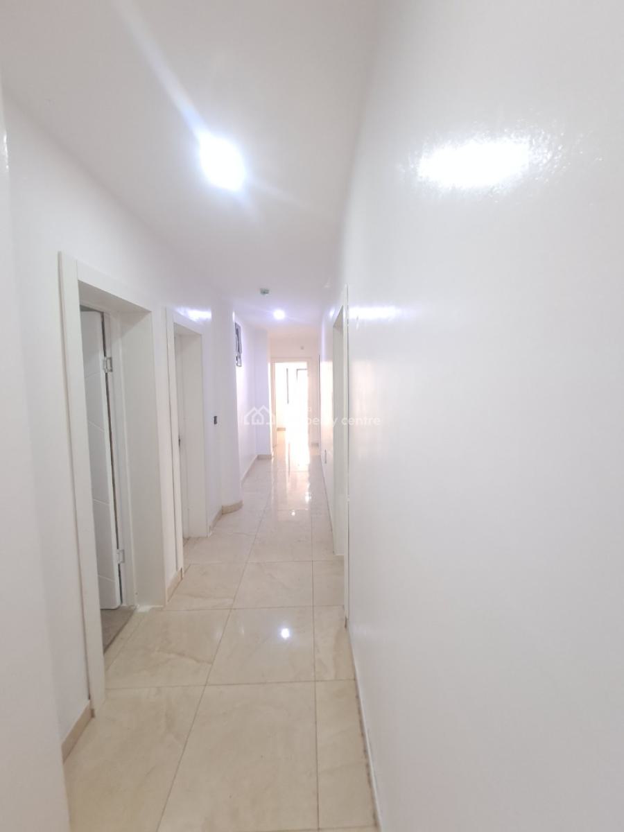 Well Built 3 Bedroom Apartment with Bq in a Gated Estate, Oniru, Victoria Island (vi), Lagos, Flat / Apartment for Rent