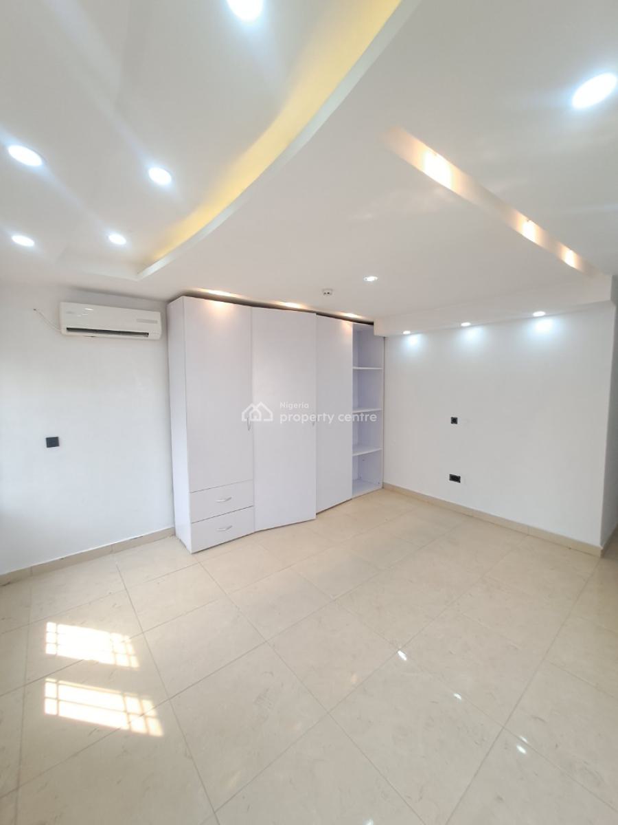 Well Built 3 Bedroom Apartment with Bq in a Gated Estate, Oniru, Victoria Island (vi), Lagos, Flat / Apartment for Rent