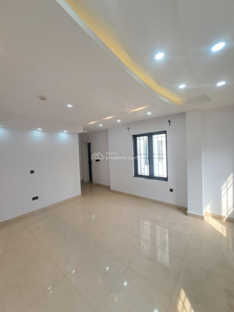 Well Built 3 Bedroom Apartment with Bq in a Gated Estate, Oniru, Victoria Island (vi), Lagos, Flat / Apartment for Rent