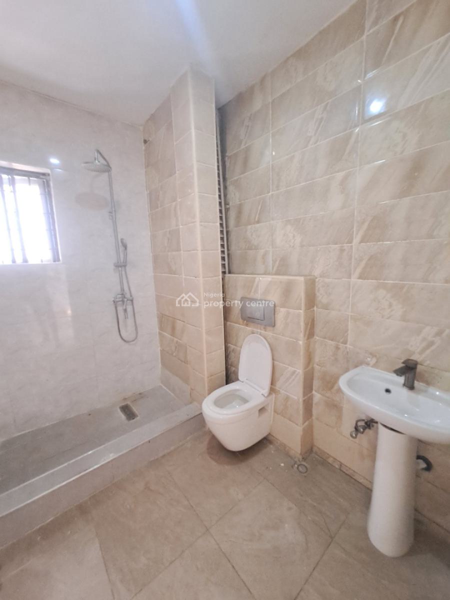 Well Built 3 Bedroom Apartment with Bq in a Gated Estate, Oniru, Victoria Island (vi), Lagos, Flat / Apartment for Rent