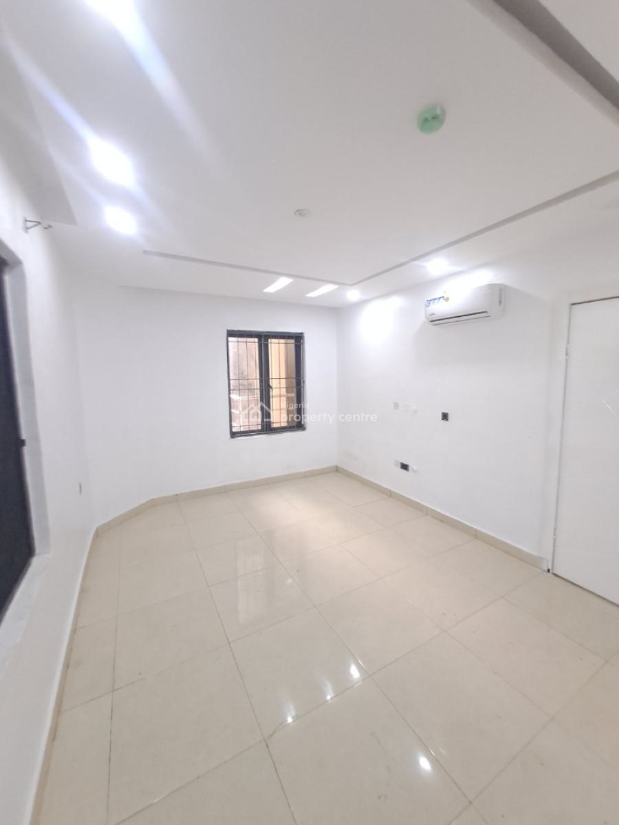 Well Built 3 Bedroom Apartment with Bq in a Gated Estate, Oniru, Victoria Island (vi), Lagos, Flat / Apartment for Rent