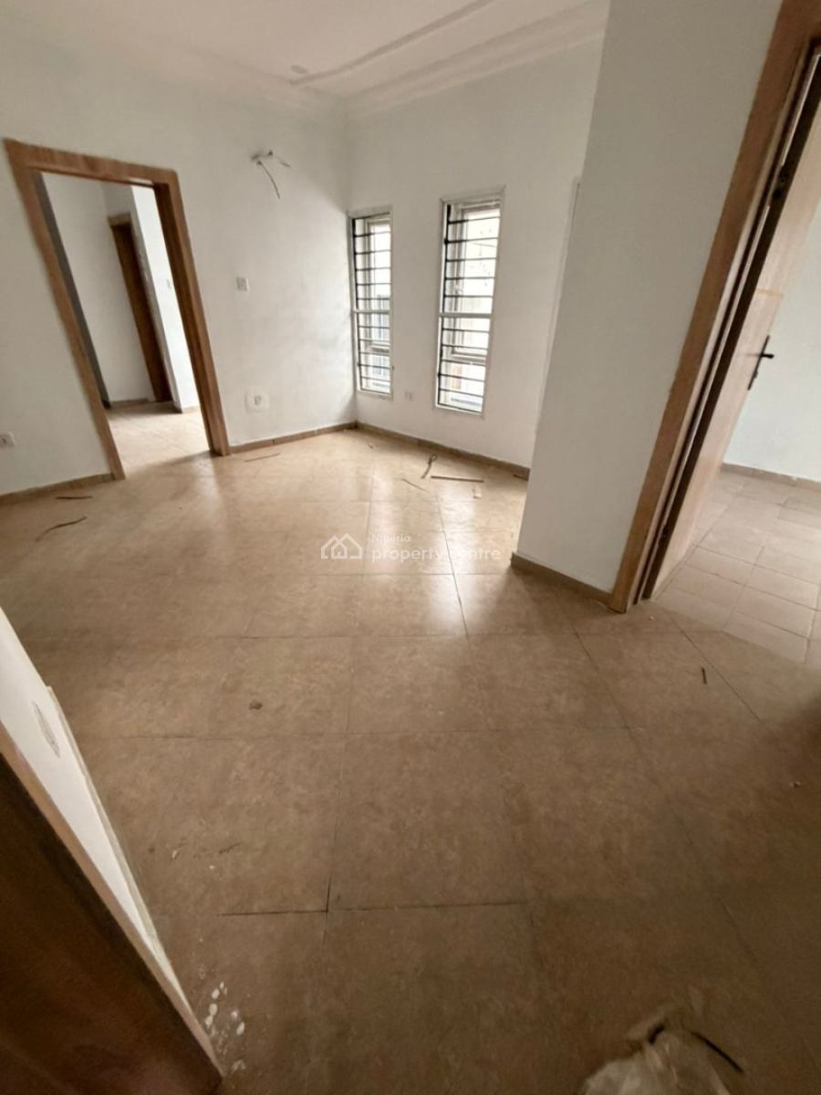 Well Built 4 Bedroom Terrace Duplex with Bq in a Gated Estate, Agungi, Lekki, Lagos, Terraced Duplex for Rent