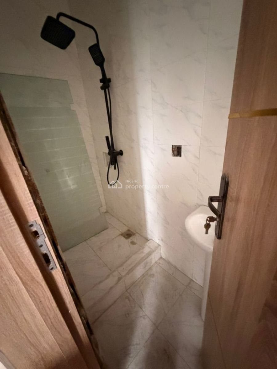 Well Built 4 Bedroom Terrace Duplex with Bq in a Gated Estate, Agungi, Lekki, Lagos, Terraced Duplex for Rent